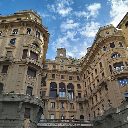 Central Chic Apartment Cenova Dış mekan fotoğraf