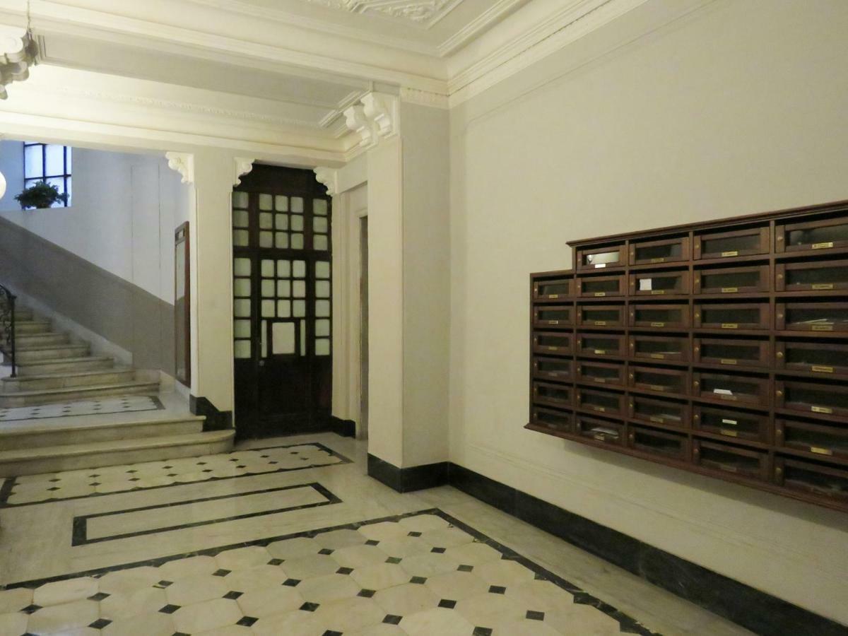 Central Chic Apartment Cenova Dış mekan fotoğraf