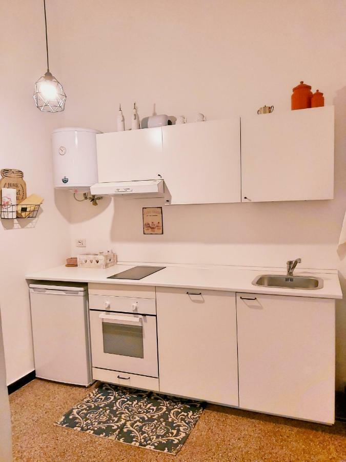 Central Chic Apartment Cenova Dış mekan fotoğraf